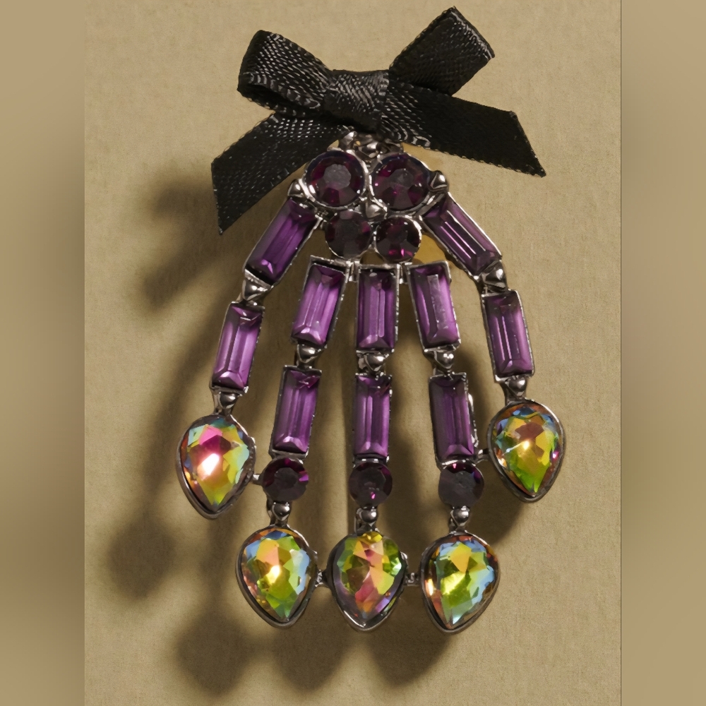 Glass Stone Skeleton Hand Pin Brooch